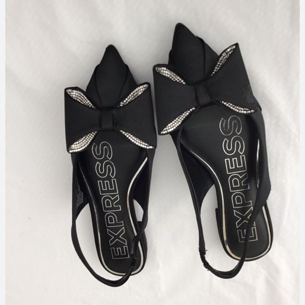 EXPRESS Cute Satin Flats. Size 9. (8 1/2 Ok) Pretty Bling Bow Front